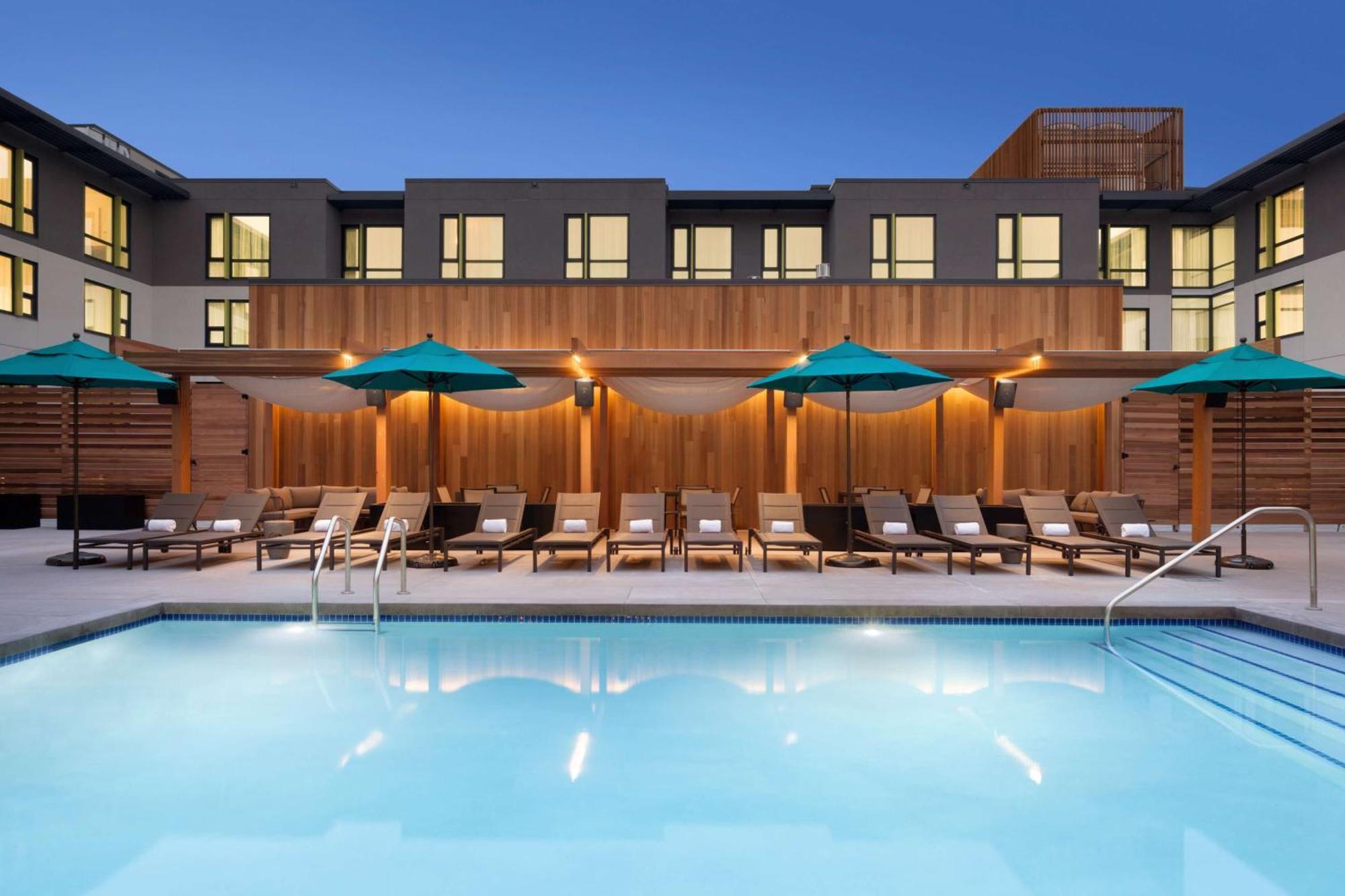 Hilton Garden Inn Boulder Ngoại thất bức ảnh
